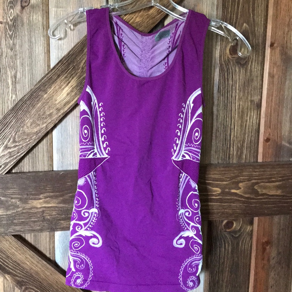 Athleta tank